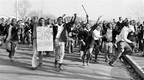  Soweto Ayaklanması; ırksal ayrımcılığa karşı bir direniş ve Güney Afrika tarihinde derin izler bırakan bir dönüm noktası